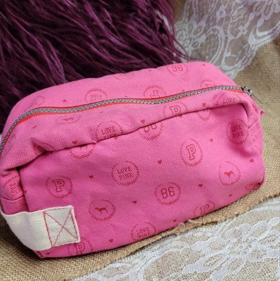 🛒🛍️💥Rare Vintage Victoria’s Secret Pink, pink make up bag excellent pre lov - Picture 5 of 13